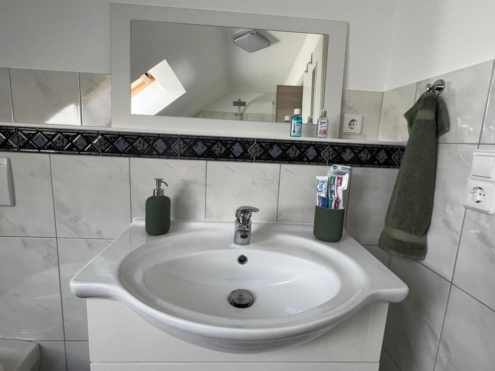 Ferienwohnung Zentral In Loerrach - Konus Gaestekarte Inklusive Exteriör bild